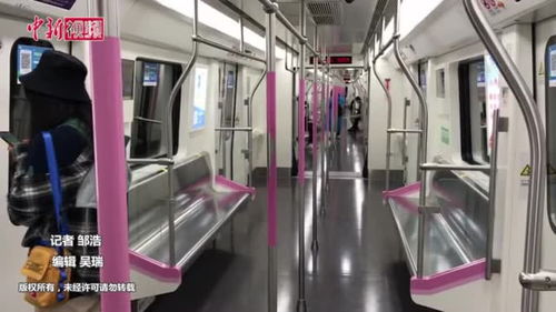 武汉地铁恢复运营 实名登记增配随车安全员